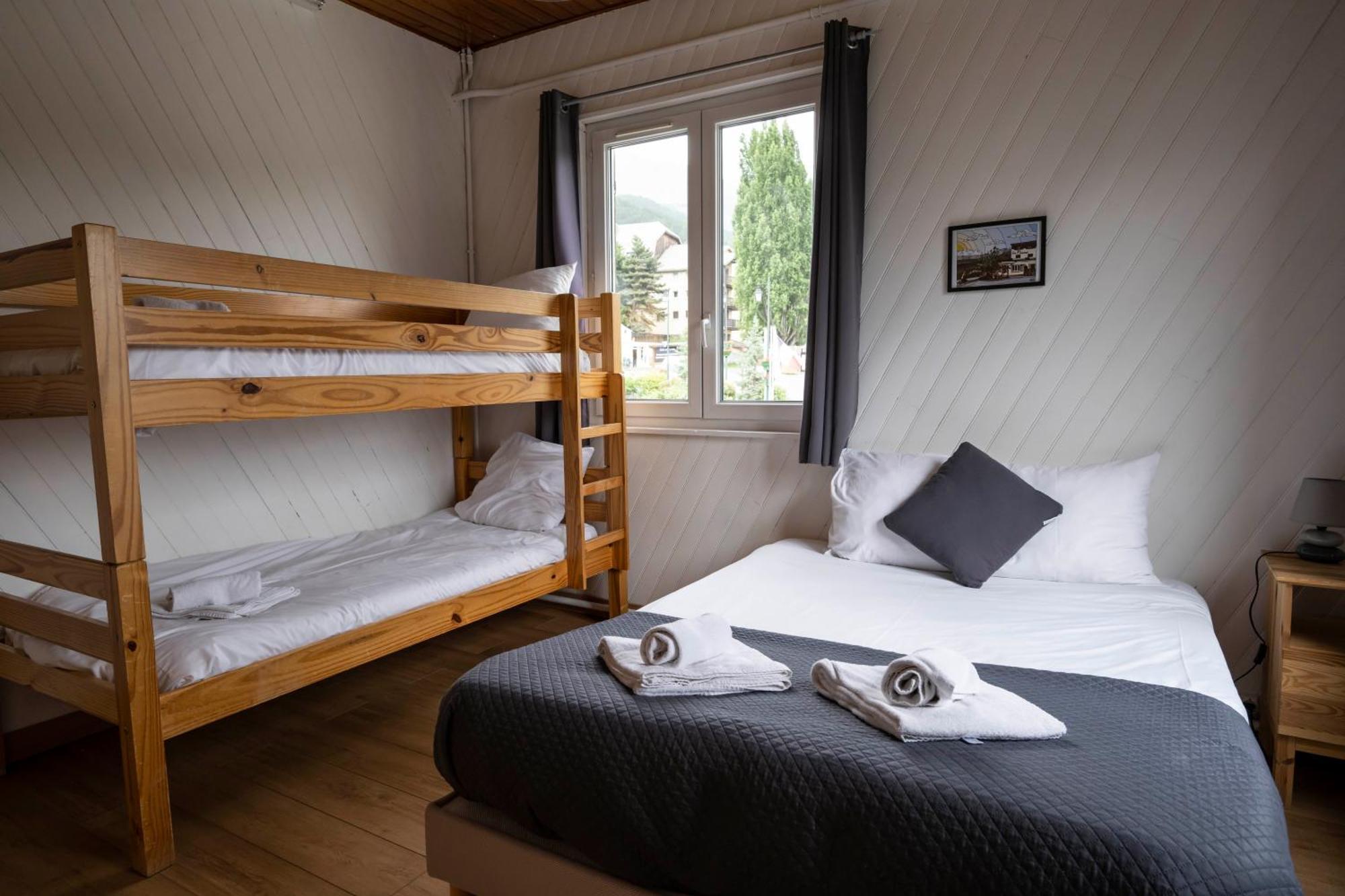 Hotel Les Flocons Le Sauze Ngoại thất bức ảnh