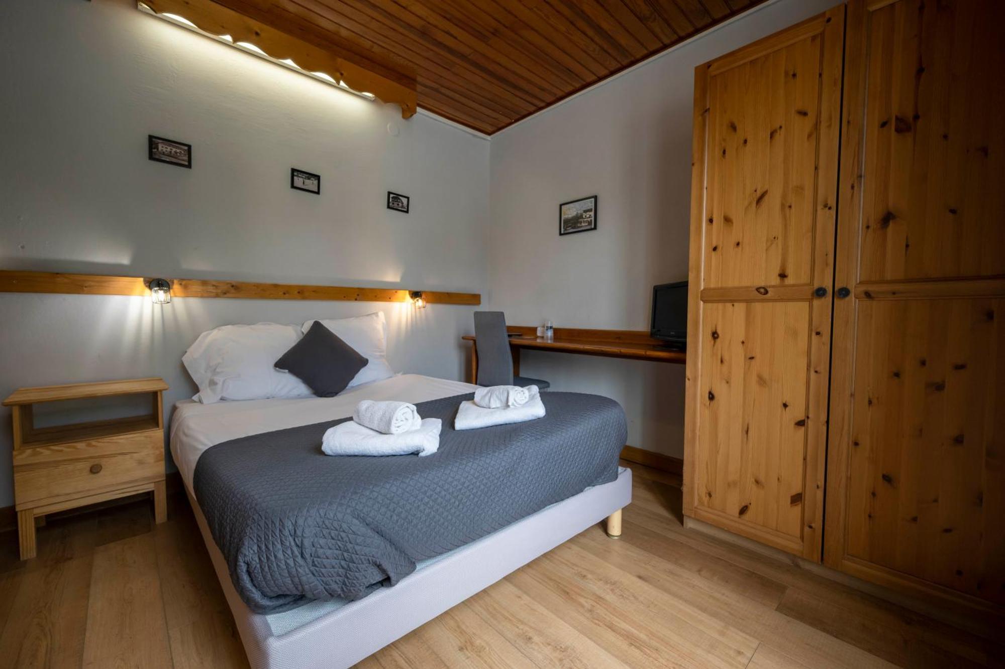 Hotel Les Flocons Le Sauze Ngoại thất bức ảnh